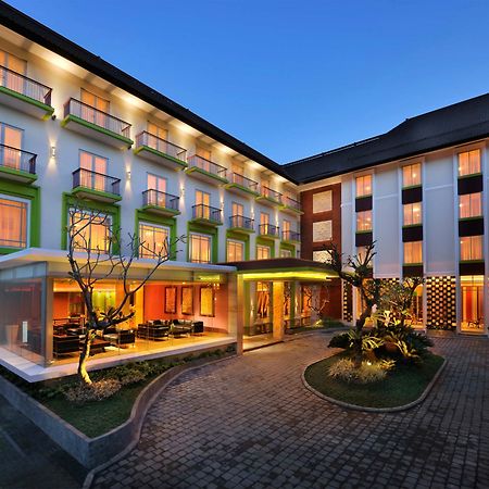 Отель Ibis Styles Bali Denpasar Экстерьер фото