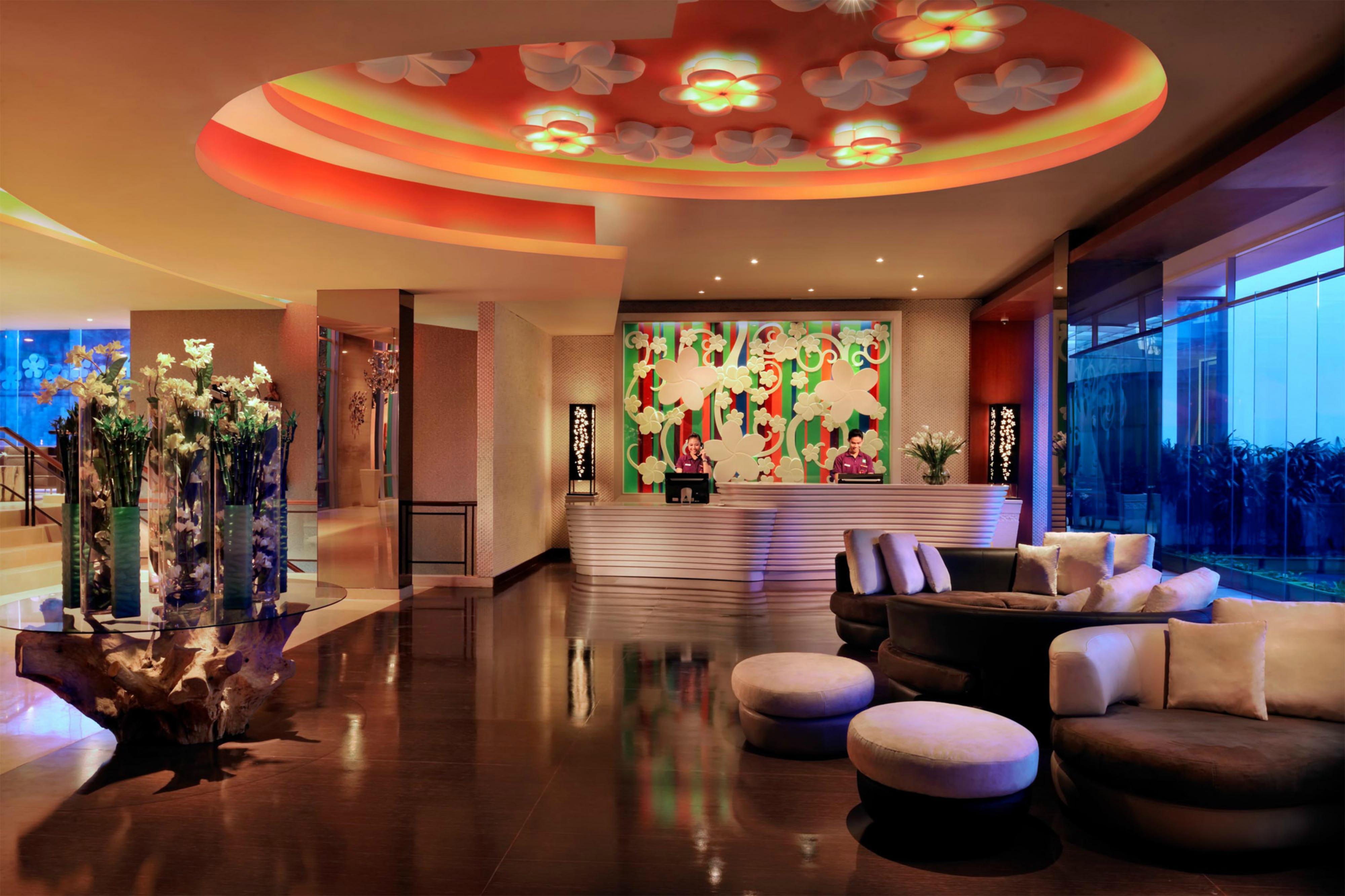 Отель Ibis Styles Bali Denpasar Экстерьер фото